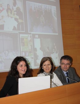 Palacios, en el centro, junto a Navarro y Chumillas