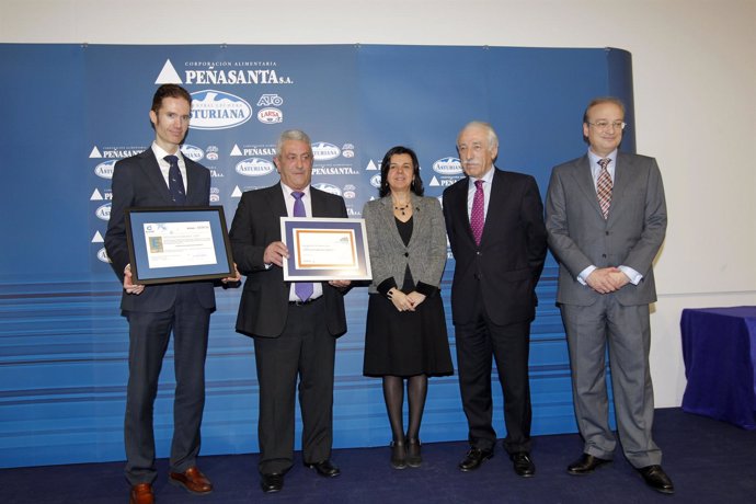 Acto de entrega del sello de excelencia Europea a CAPSA.