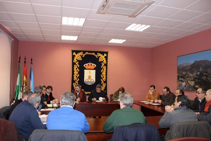 Trabajadores de SBB se reunen con el alcalde de Alcalá de Guadaíra (Sevilla)