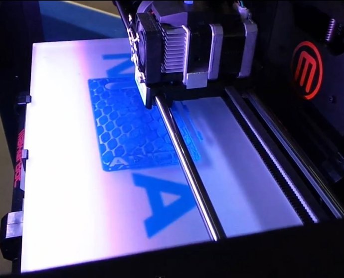 Impresora 3D MarketBot carcasas Lumia 820