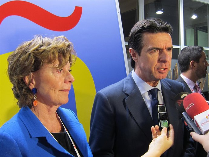 José Manuel Soria y Neelie Kroes