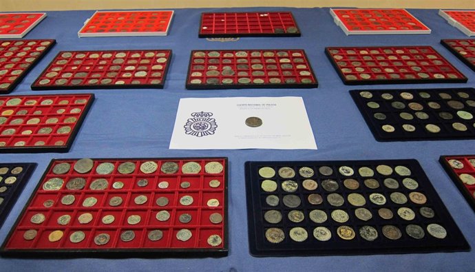 MONEDAS ROMANAS ROBADAS 