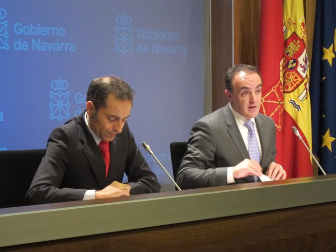 Juan Luis Sánchez de Muniáin y José Javier Esparza en la rueda de prensa.