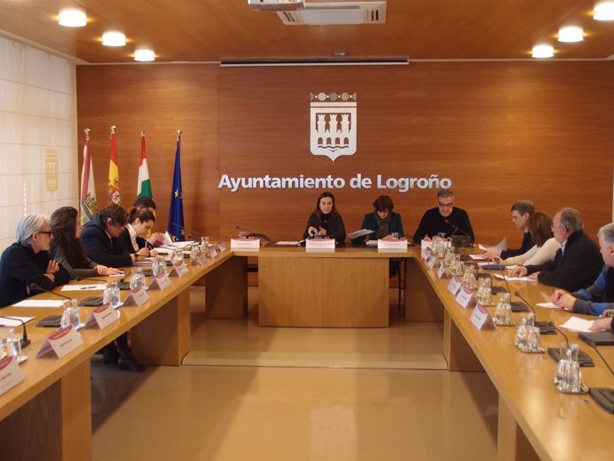Imagen de la reunión del Consejo de Comercio de Logroño    