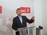 El PSOE dice que Vara ha ofrecido "todas las explicaciones que tenía que dar" sobre Urdangarín