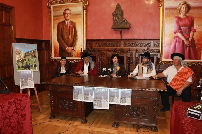 Presentación del mercado típico andaluz que acogerá Ayamonte. 