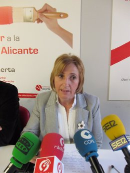 Secretaria provincial del PSPV en Alicante, Ana Barceló