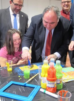 Vicente Tirado Asdownto