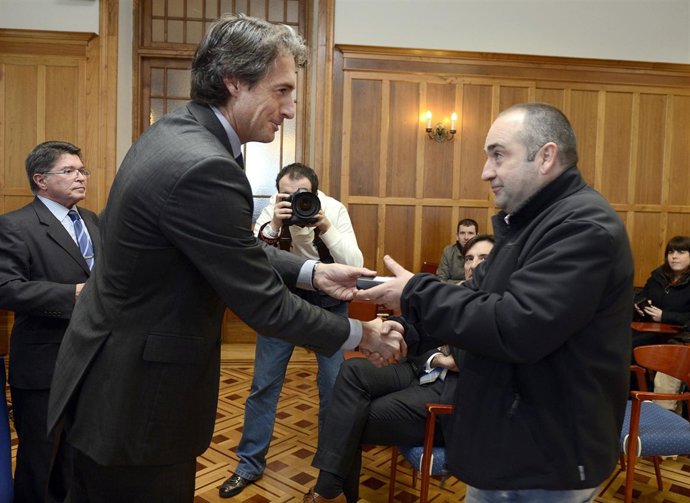 Entrega de llaves de las viviendas de La Caixa en Primero de Mayo