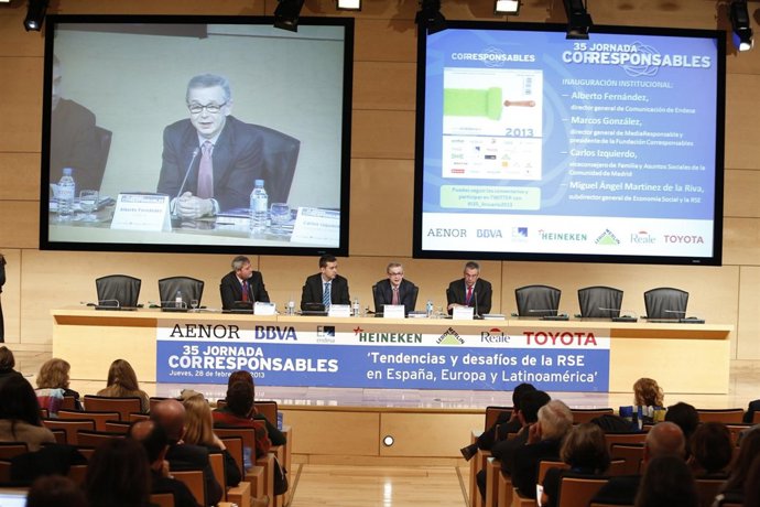 Adrian Vazquez Gonzalezwww.Adrianvazquez.Es639872748