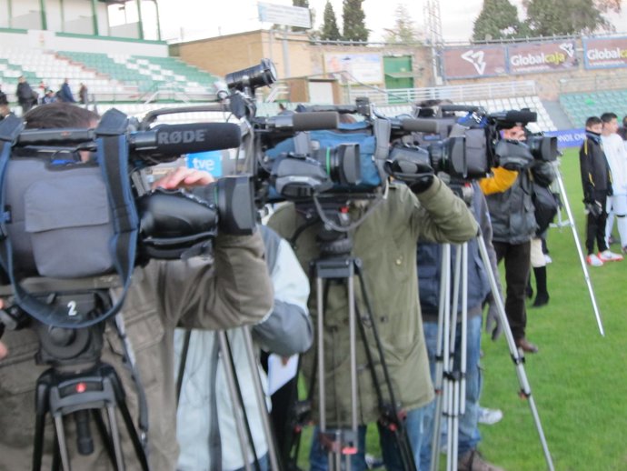 CÁMARAS DE TELEVISIÓN