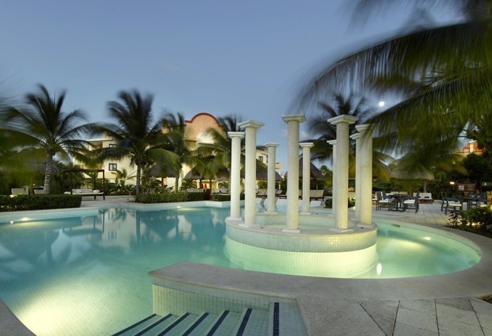 Royal Suites Yucatán (Palladium Hotels)