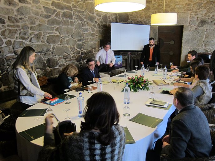 Reunión de trabajo del grupo municipal del Ayuntamiento de Santiago