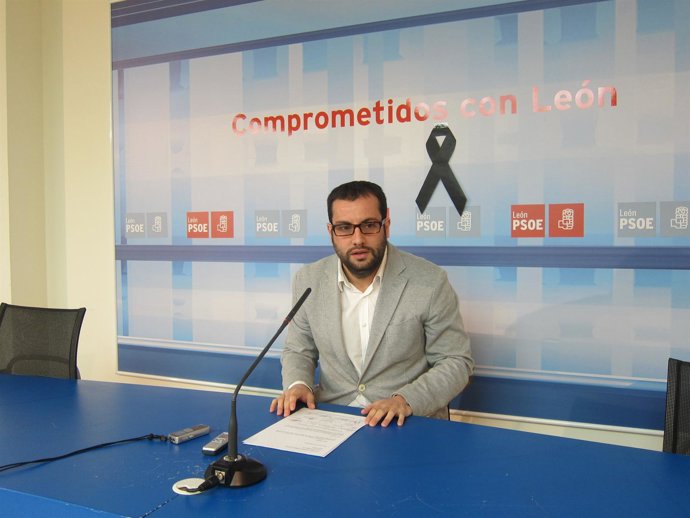 El senador socialista Ibán García del Blanco