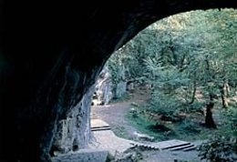 Imagen de las cuevas de Zugarramurdi.