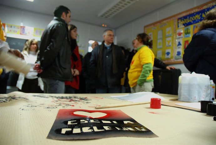Visita de Pere Navarro a un centro educativo