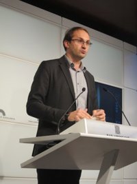 Herrera (ICV) pide al PP que combata la "corrupción que le afecta" y no el derecho a decidir