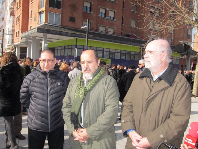 Txarli Prieto en homenaje del 3 de marzo en Vitoria