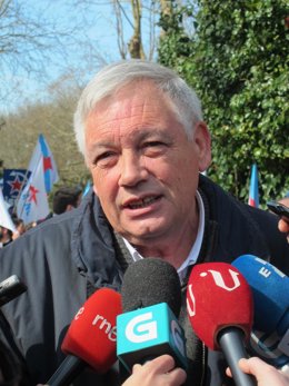 Guillerme Vázquez en declaraciones a los medios antes de la manifestación 