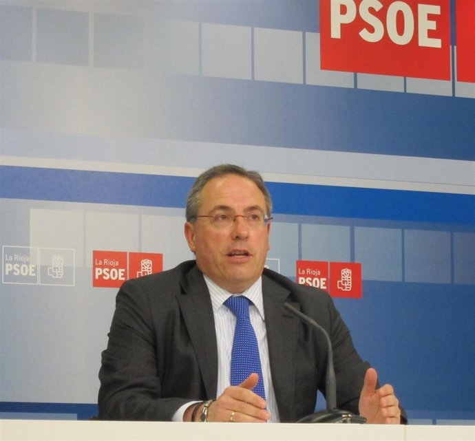  El Senador Del PSOE De La Rioja, Juan Francisco Martínez-Aldama