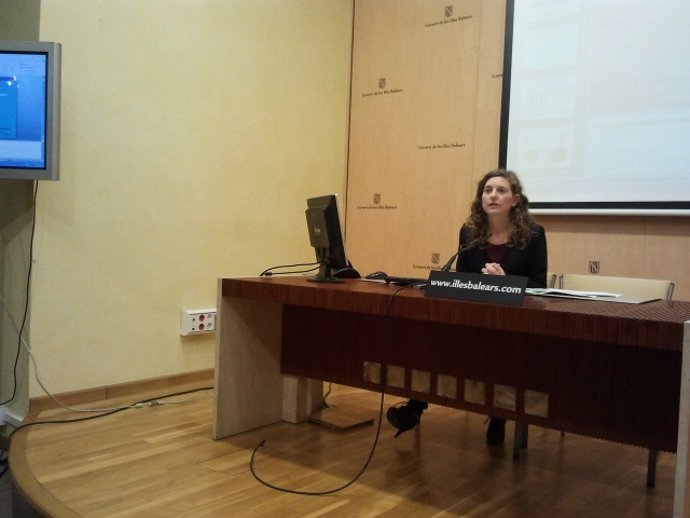 Perelló en rueda de prensa