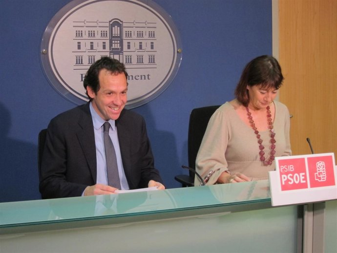 Marc Pons y Francina Armengol