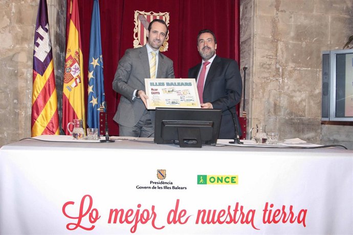 Bauzá y el presidente de la ONCE, Miguel Carballeda