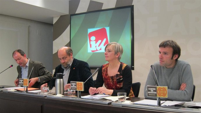 Rueda de prensa de IU-Aragón sobre la reforma local.