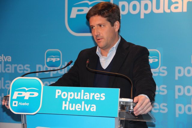 El secretario general del PP, Guillermo García Longoria.