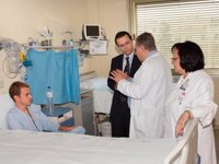 El Gregorio Marañón niega "desmantelamiento" y acusa a colectivos de difundir una "falsa sensación de externalización"