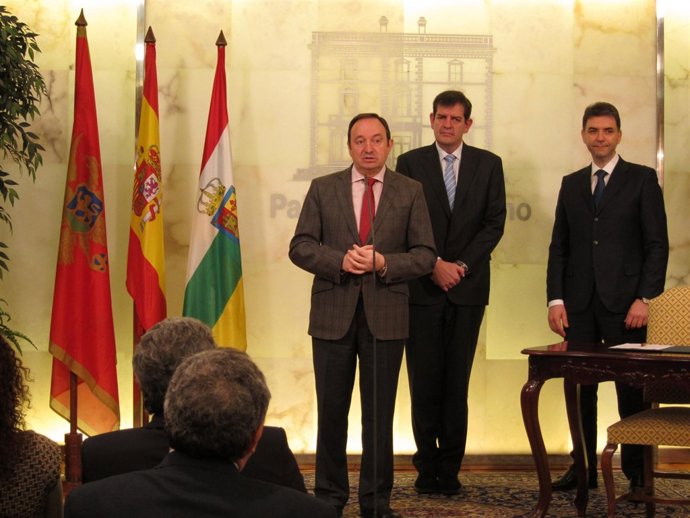 Sanz con Ivanovic, ministro de Montenegro