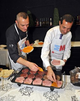 Salvador Victoria y el chef Juan Pozuelo