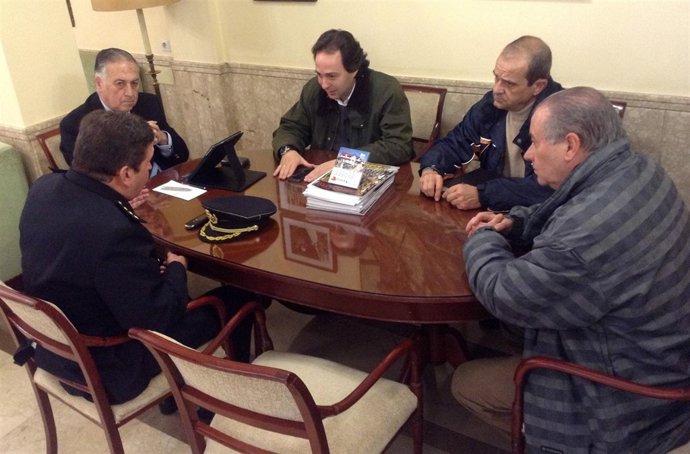 Reunión en Subdelegación para coordinar la seguridad en Semana Santa. 