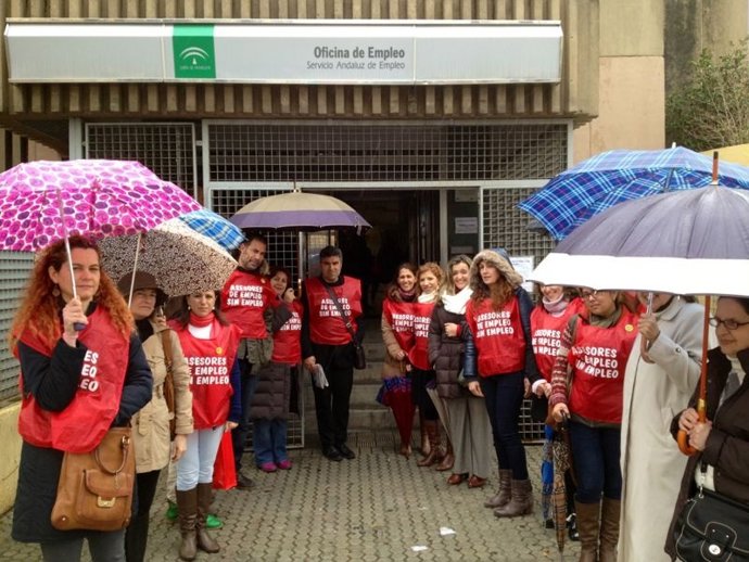 Asesores de Empleo se concentran en oficinas del SAE.