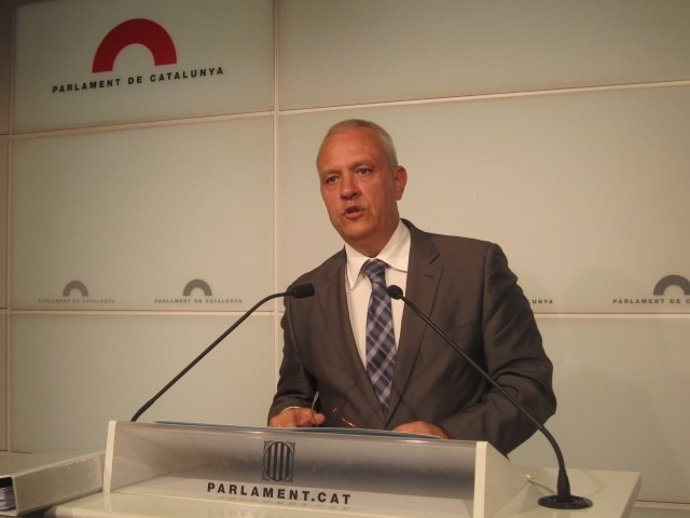 El portavoz adjunto del PP en el Parlament, Santi Rodríguez