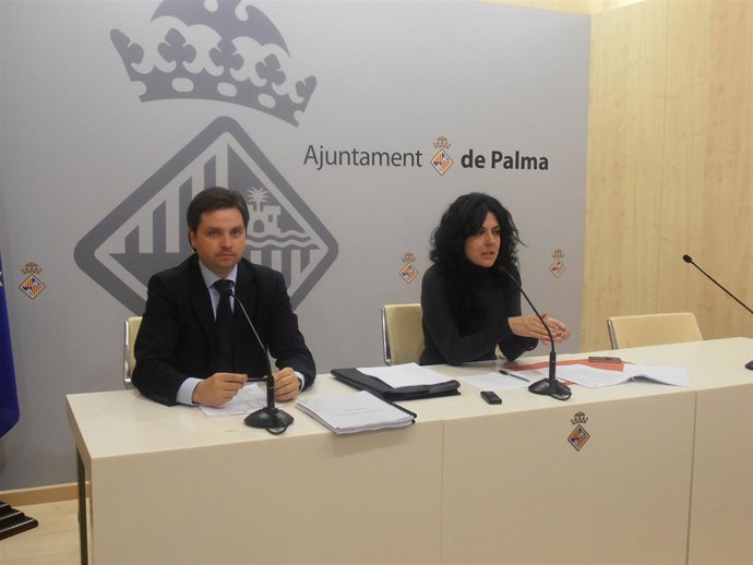 Jesús Valls y Sandra Fernández 