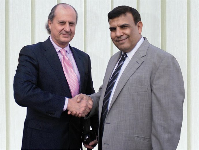 Caramelo firma acuerdo 