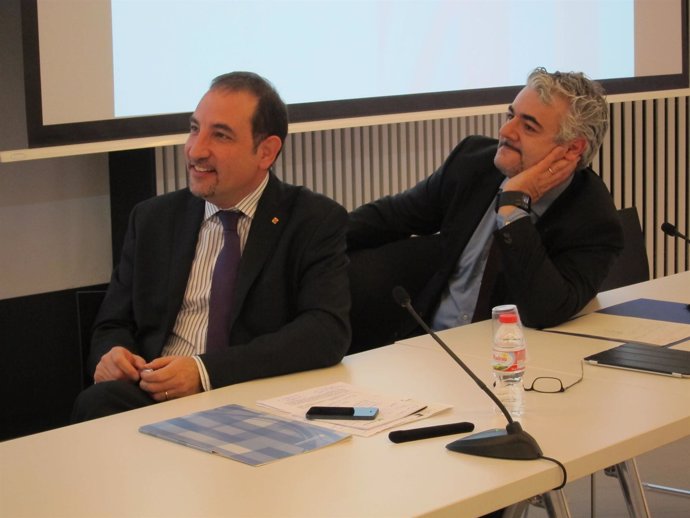 El conseller Ramon Espadaler y el secretario de Comunicación Josep Martí