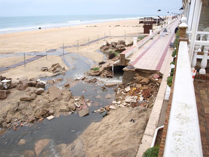 Rotura del colector de Matalascañas (Huelva).