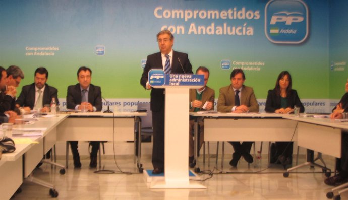 Zoido clausura el Consejo de Alcaldes del PP de Sevilla