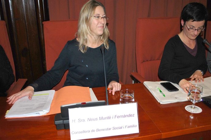 La consellera de Bienestar Social y Familia, Neus Munté