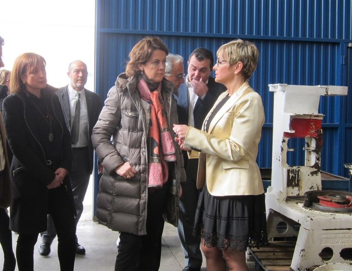 Yolanda Barcina, en una visita a Talleres Ezquerra en San Adrián.