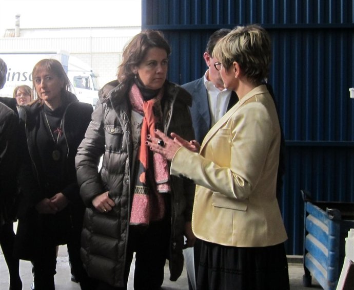 Yolanda Barcina, en la empresa Talleres Ezquerra de San Adrián.