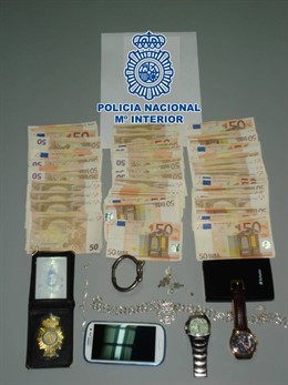 Detenido en Sevilla un falso policía