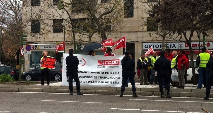 Protestas de trabajadores de Iberia.