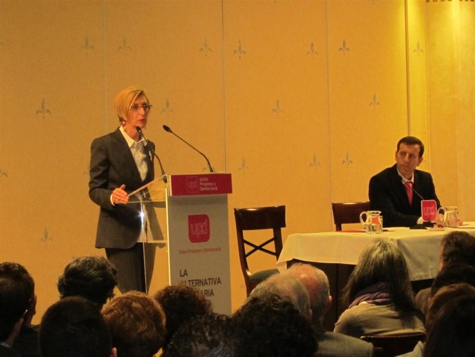 Rosa Diéz en un acto en Zaragoza