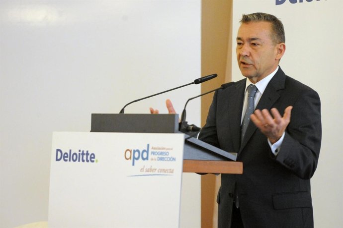 El presidente del Gobierno de Canarias, Paulino Rivero