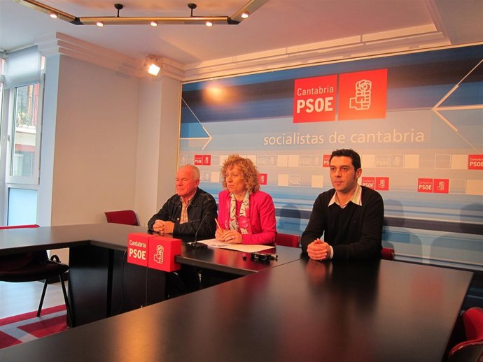 Díaz Tezanos con los alcaldes