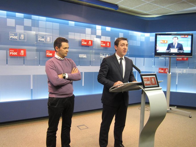 Los dirigentes socialistas Roberto Jiménez y Samuel Caro.