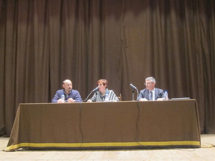 Miguel Ángel Villalba, Victoria Camarena y Gonzalo Postigo.
